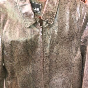 Woman’s olive textured lizard jacket